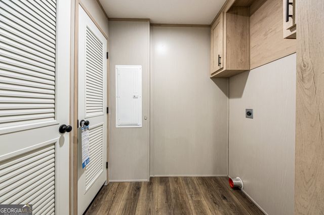 60 Bennys Drive, Cleveland, GA 30528