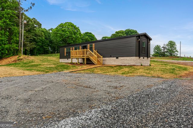 60 Bennys Drive, Cleveland, GA 30528