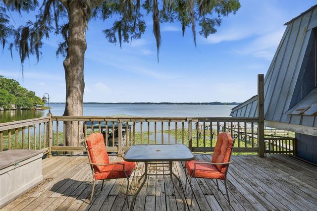 400 LAKESHORE DRIVE, Eustis, FL 32726