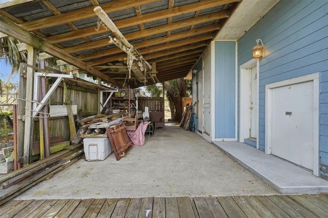 400 LAKESHORE DRIVE, Eustis, FL 32726