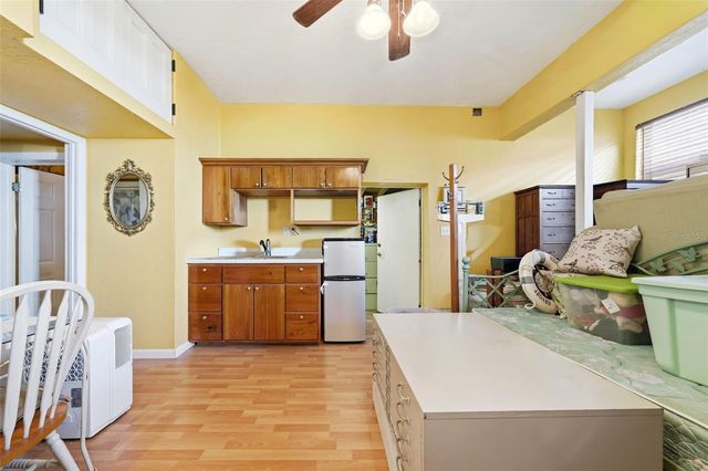 400 LAKESHORE DRIVE, Eustis, FL 32726