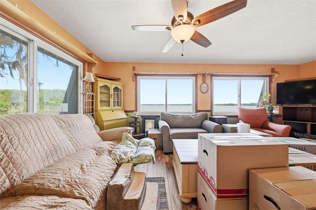 400 LAKESHORE DRIVE, Eustis, FL 32726
