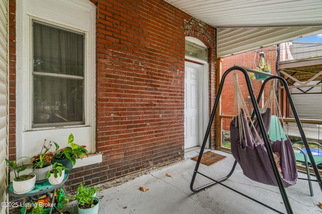 3846 Southern Pkwy, Louisville, KY 40214