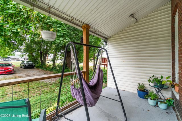 3846 Southern Pkwy, Louisville, KY 40214