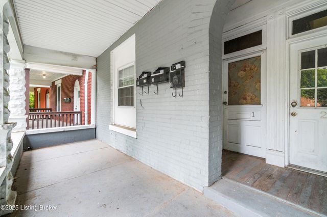 3846 Southern Pkwy, Louisville, KY 40214