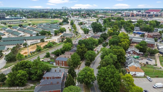 3846 Southern Pkwy, Louisville, KY 40214