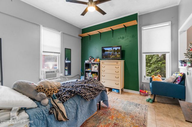 3846 Southern Pkwy, Louisville, KY 40214