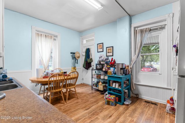 3846 Southern Pkwy, Louisville, KY 40214