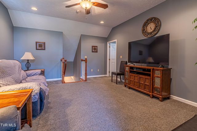 29349 Hawthorne Drive, Meadowview, VA 24361