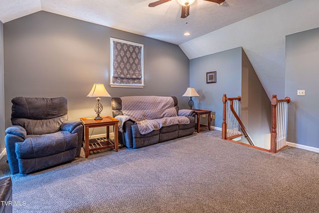 29349 Hawthorne Drive, Meadowview, VA 24361