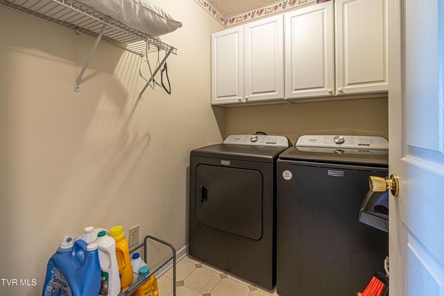 29349 Hawthorne Drive, Meadowview, VA 24361