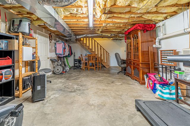 29349 Hawthorne Drive, Meadowview, VA 24361