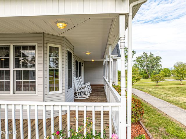 29349 Hawthorne Drive, Meadowview, VA 24361