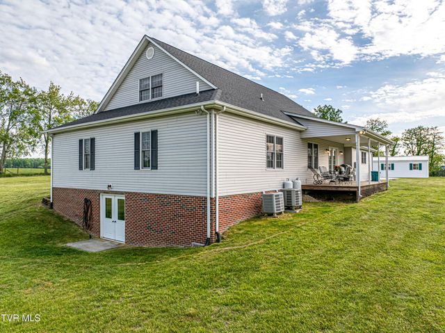 29349 Hawthorne Drive, Meadowview, VA 24361