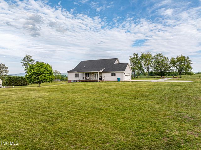 29349 Hawthorne Drive, Meadowview, VA 24361