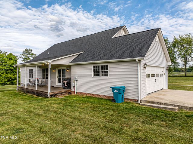 29349 Hawthorne Drive, Meadowview, VA 24361