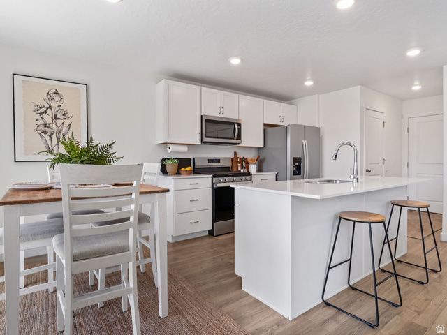 1356 S WINDY RIDGE DR, Spanish Fork, UT 84660