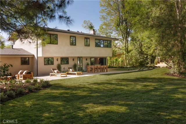 5557 Franrivers Avenue, Woodland Hills, CA 91367