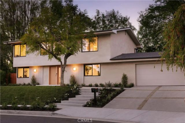 5557 Franrivers Avenue, Woodland Hills, CA 91367