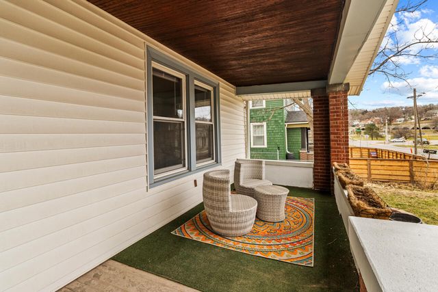 106 FRANK Street, Council Bluffs, IA 51503