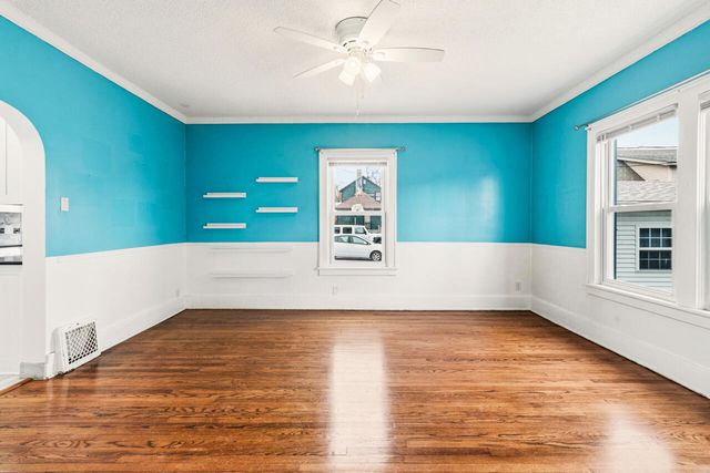 106 FRANK Street, Council Bluffs, IA 51503