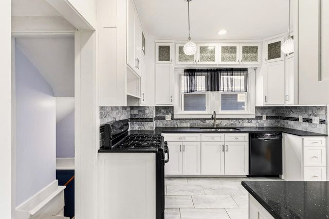 106 FRANK Street, Council Bluffs, IA 51503