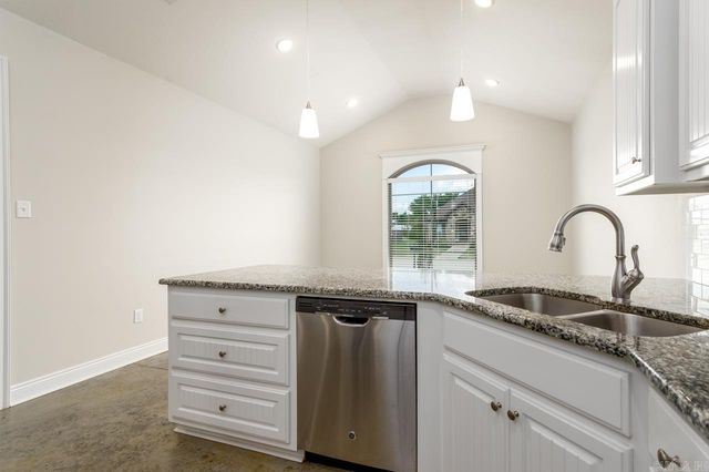 2775 PULASKI Drive, Conway, AR 72034