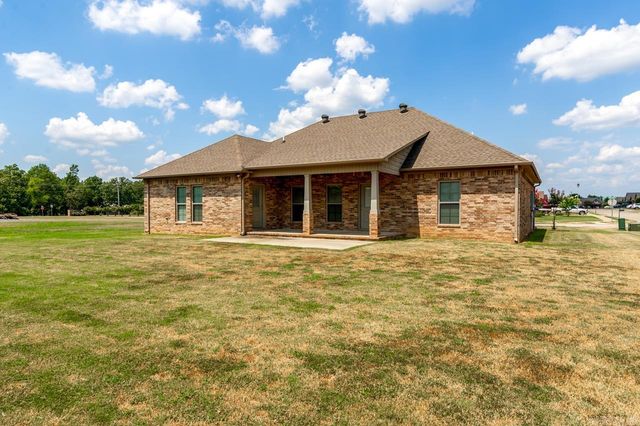 2775 PULASKI Drive, Conway, AR 72034