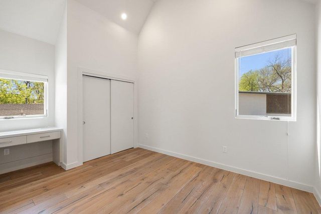 1605 Willow ST A, Austin, TX 78702