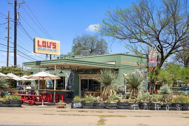 1605 Willow ST A, Austin, TX 78702