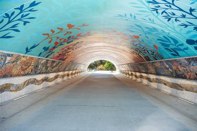 1605 Willow ST A, Austin, TX 78702