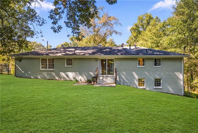 6243 David Lane SW, Mableton, GA 30126