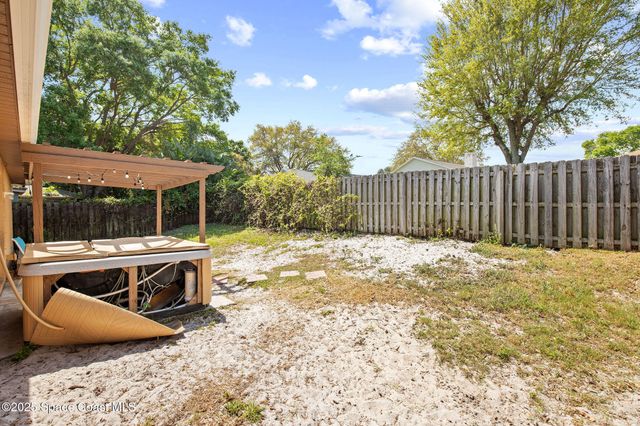 2977 Sebastian Lane, Melbourne, FL 32935