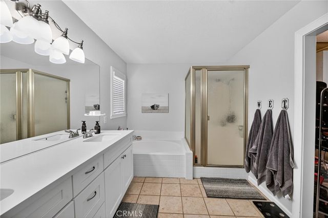 8892 Dahlia Drive, Corona, CA 92883