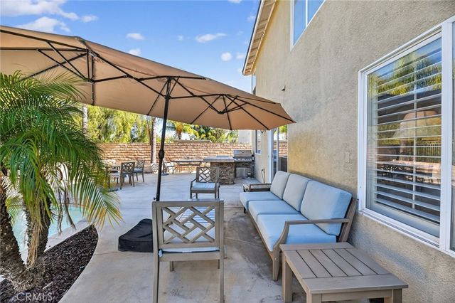 8892 Dahlia Drive, Corona, CA 92883