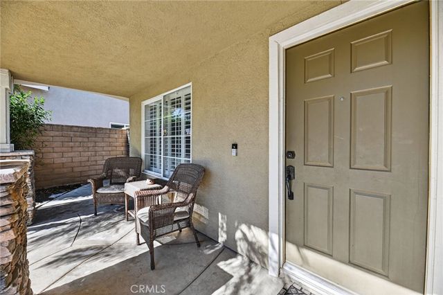 8892 Dahlia Drive, Corona, CA 92883