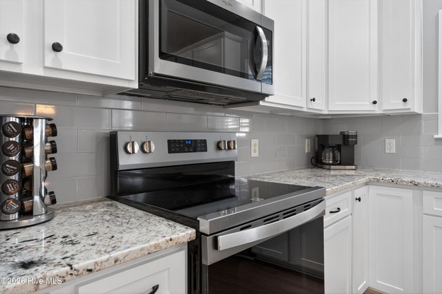 111 Hanby Avenue, Carolina Beach, NC 28428