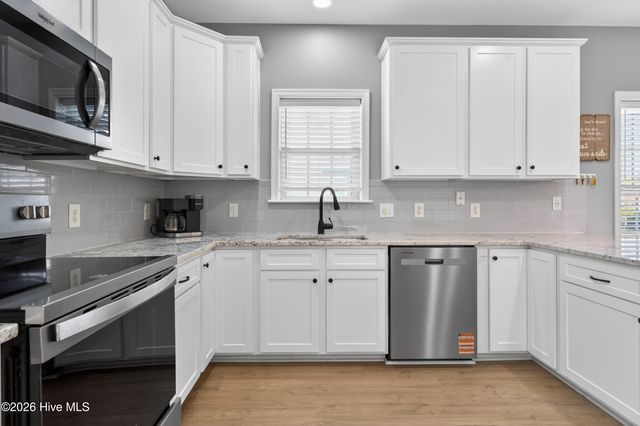 111 Hanby Avenue, Carolina Beach, NC 28428