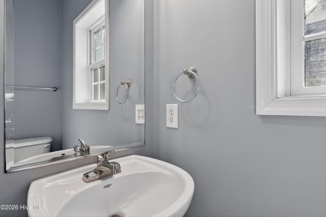 111 Hanby Avenue, Carolina Beach, NC 28428