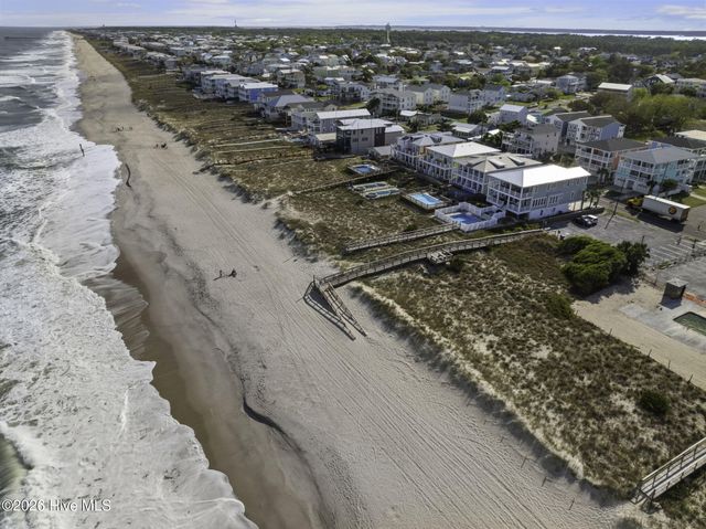 111 Hanby Avenue, Carolina Beach, NC 28428