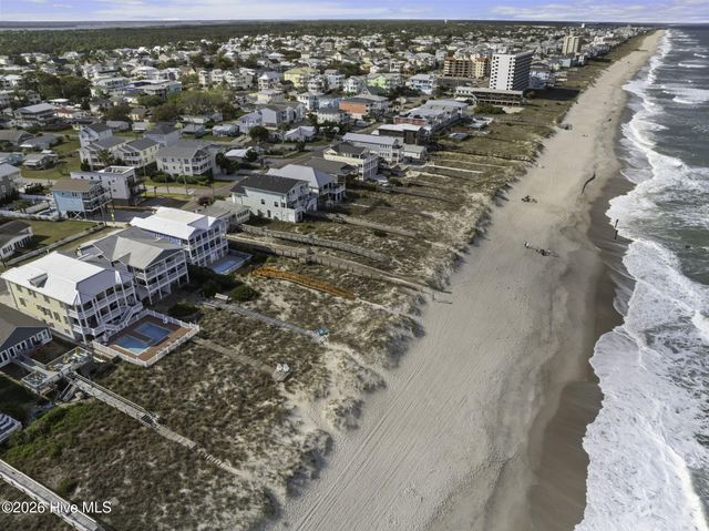 111 Hanby Avenue, Carolina Beach, NC 28428