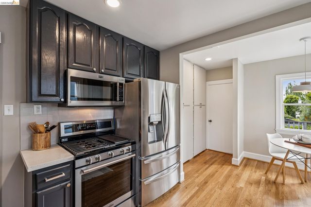 922 Carmel Ave, Albany, CA 94706
