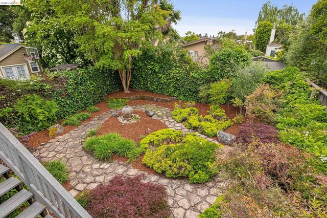 922 Carmel Ave, Albany, CA 94706