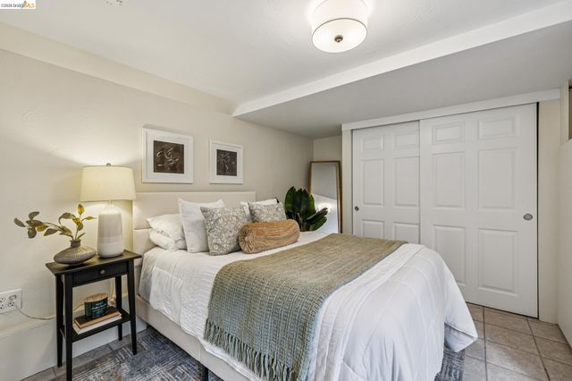 922 Carmel Ave, Albany, CA 94706