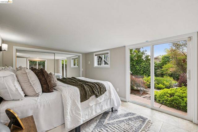 922 Carmel Ave, Albany, CA 94706