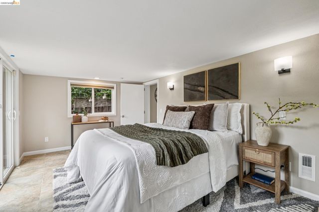 922 Carmel Ave, Albany, CA 94706