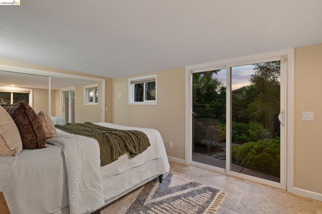 922 Carmel Ave, Albany, CA 94706