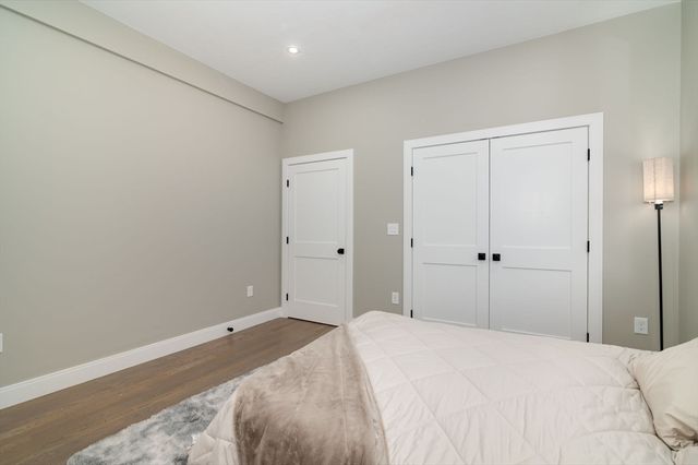 13 Arlington St A, Somerville, MA 02145