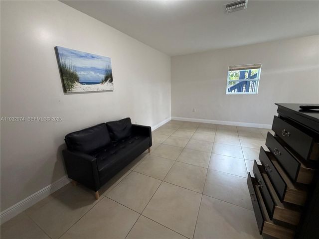 808 NW 19th St c, Fort Lauderdale, FL 33311