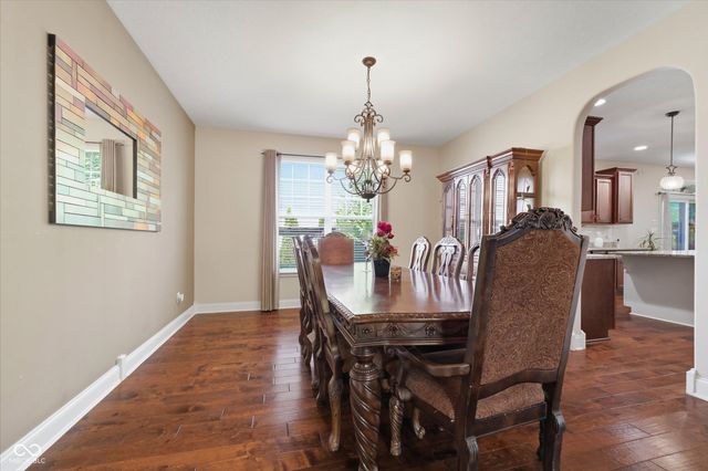 2540 Wineland Creek Drive, Carmel, IN 46074